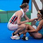 At an extraordinary Olympics, acts of kindness abound