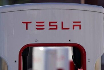 US probing Autopilot problems on 765,000 Tesla vehicles